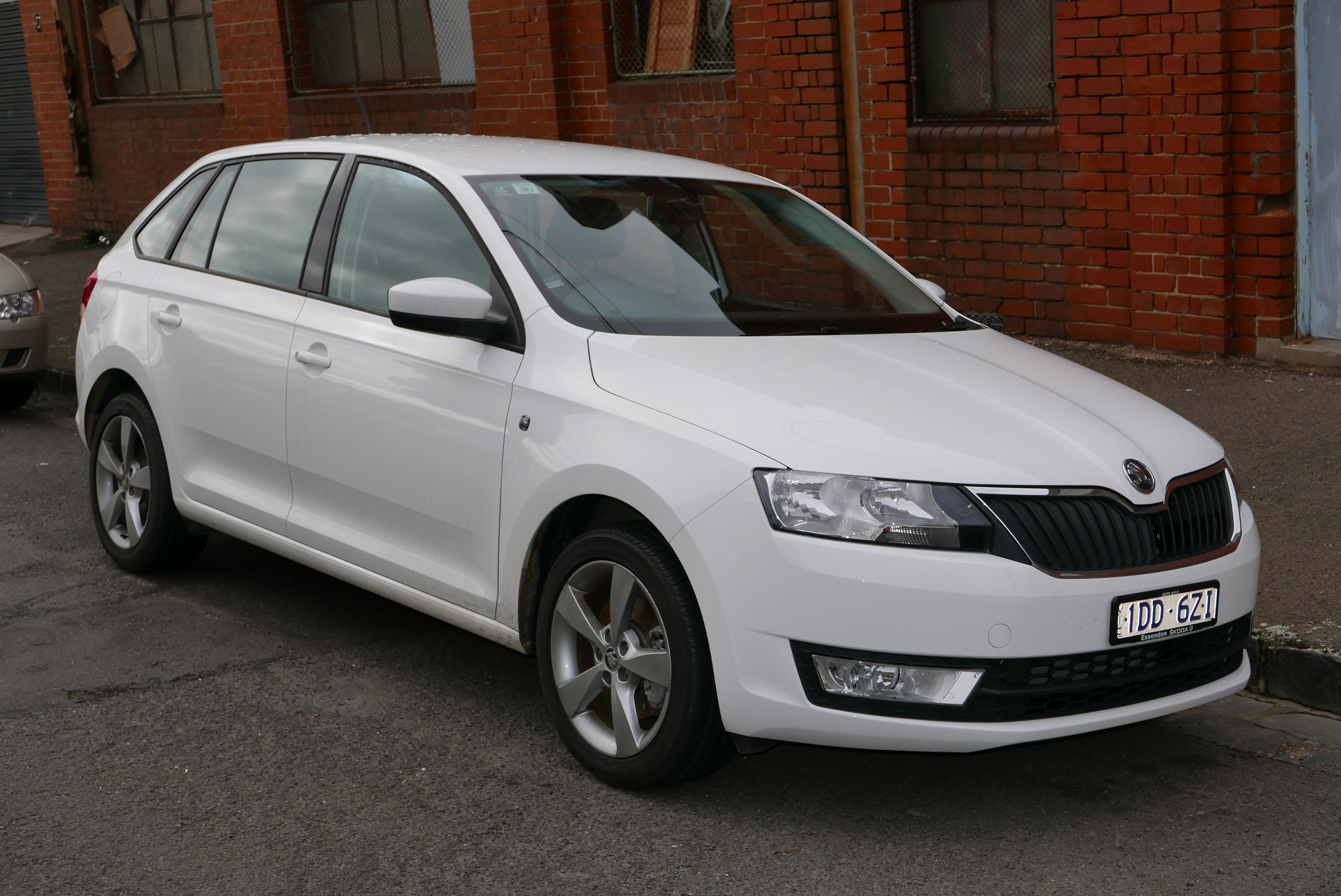 Skoda Rapid Spaceback, 2014MY