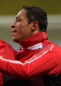 File:AdrianoCorreia.jpg