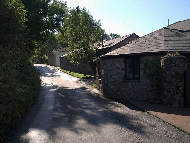 File:Brooke Farm, Yalberton - geograph.org.uk - 945255.jpg