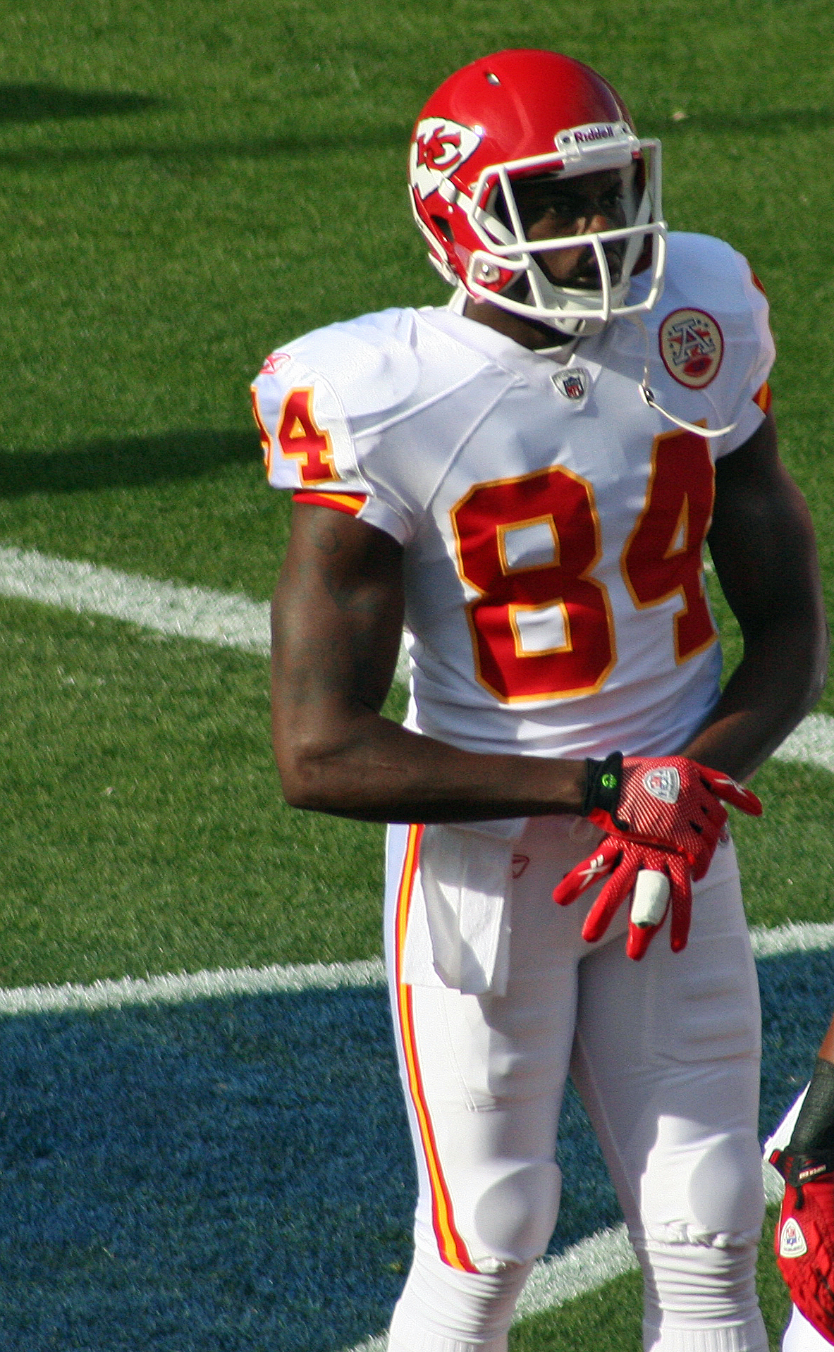 Chambers with the Chiefs in November 2010