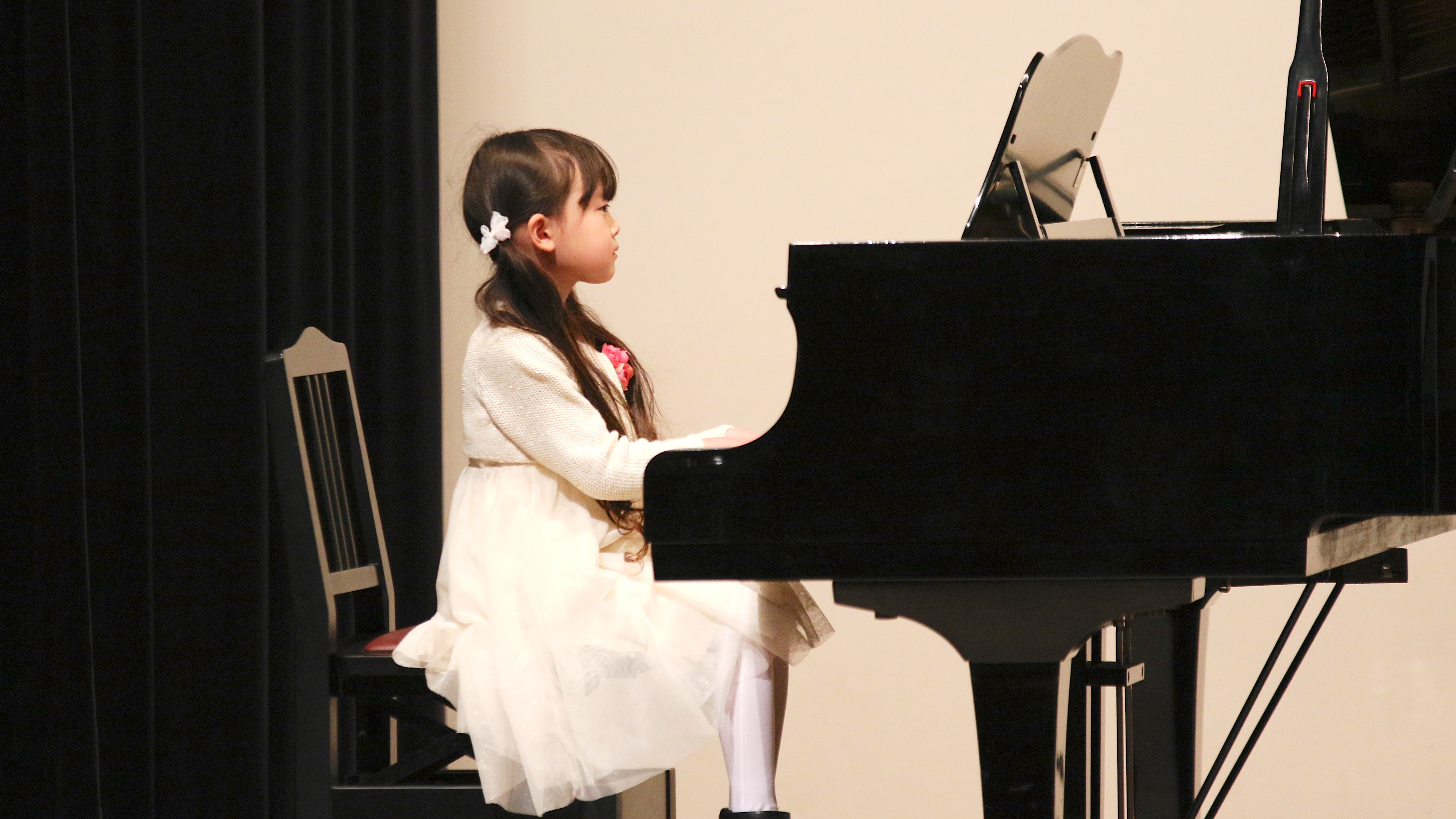 Christmas Piano Recital 2020, Japan; December 2020 (05).jpg. 