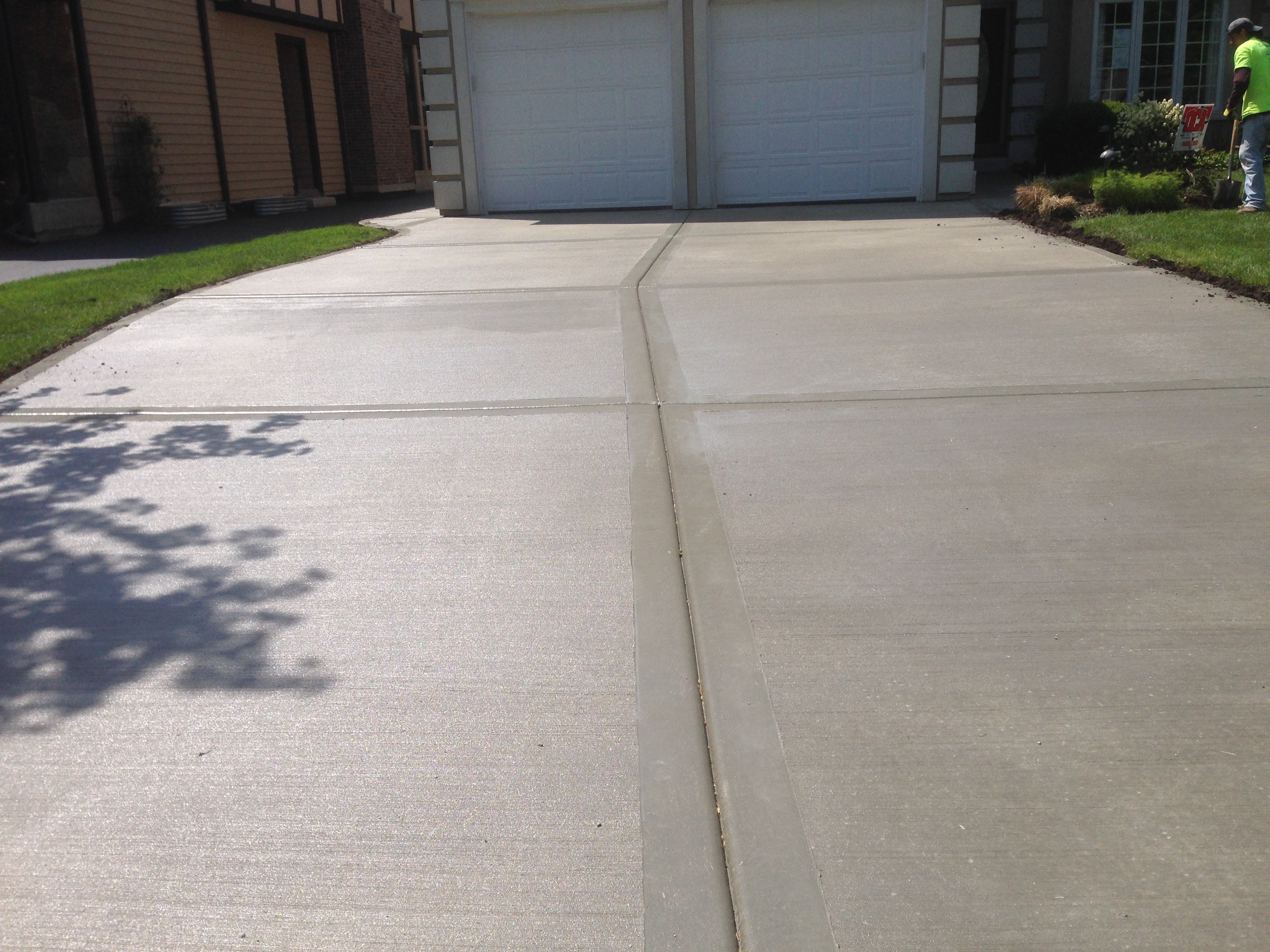 Collierville Concrete Company Concrete Driveway