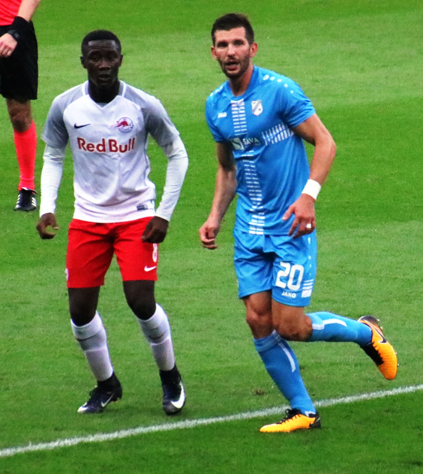 File:FC Salzburg versus HNK Rijeka (CL-Qualifikation 3. Runde 26. Juli  2017) 23.jpg - Wikimedia Commons