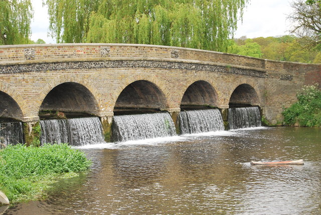 File:Five Arches Bridge - geograph.org.uk - 1323815.jpg