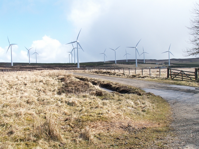 File:Houstry windmills - geograph.org.uk - 149491.jpg