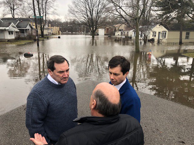 File:Joe Donnelly and Pete Buttigieg tour flood affected parts of South Bend DWv9CX1X0AIXboR.jpg