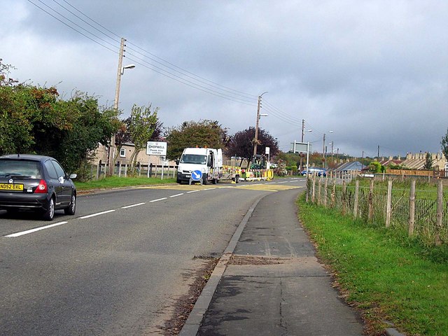 File:Mill Road entering Chopwell - geograph.org.uk - 1517383.jpg