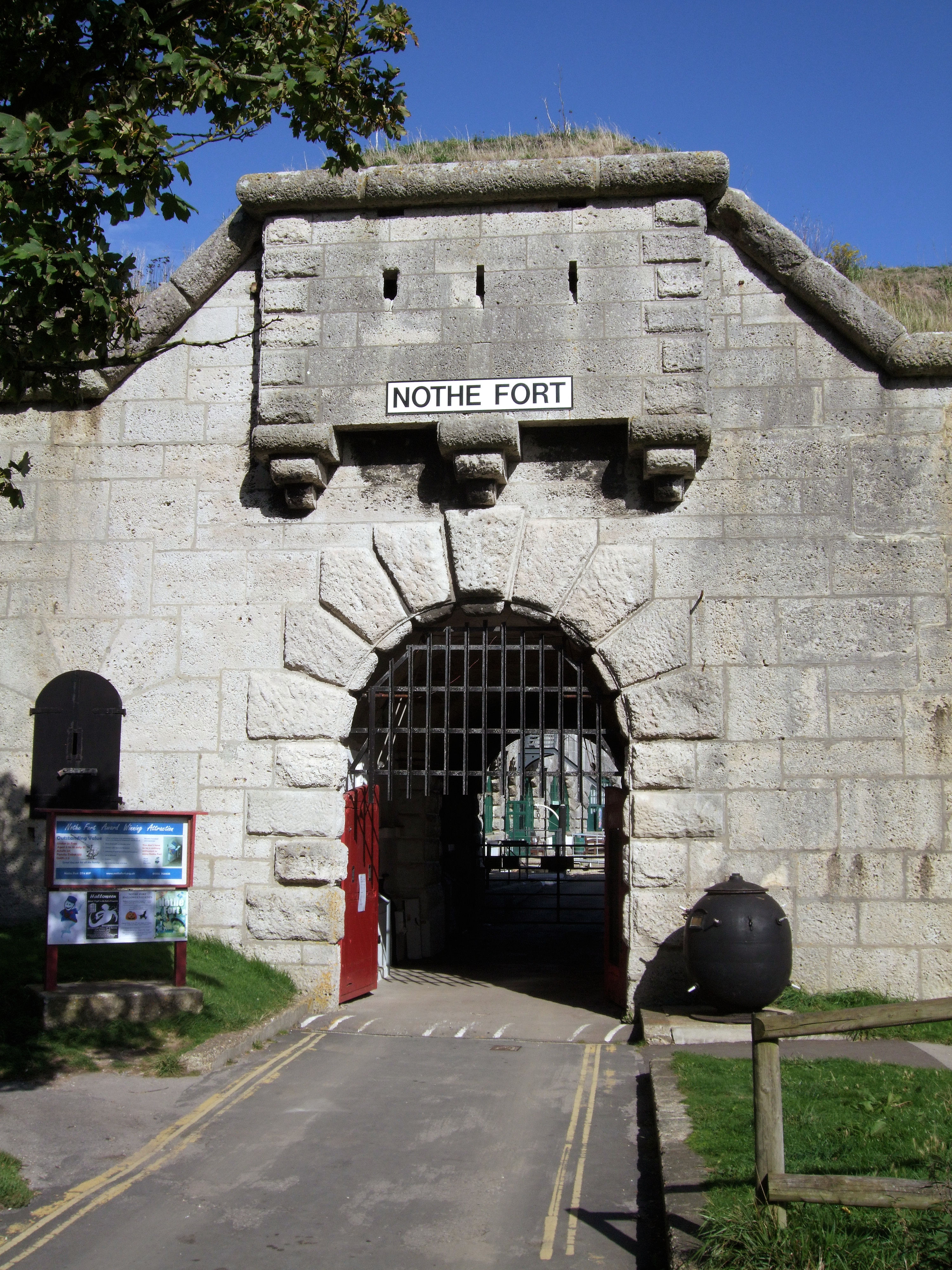 Nothe. Nothe Fort.