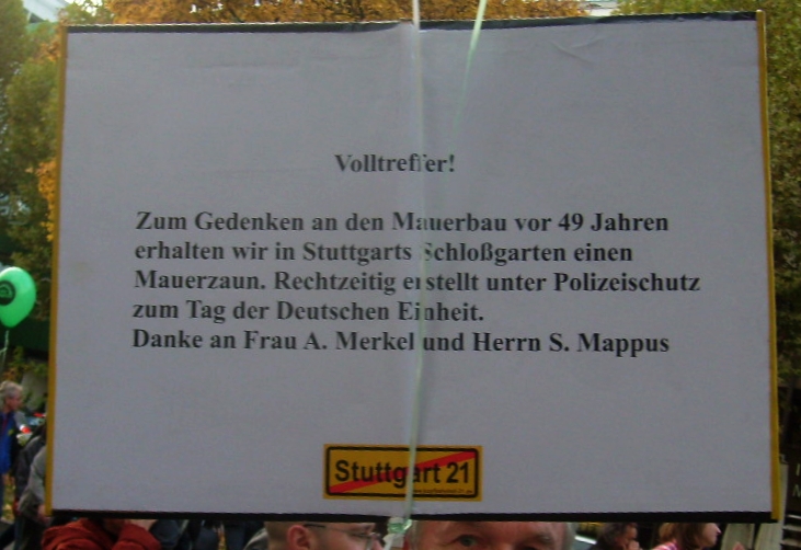 File:Protest against S21 30Okt-16.jpg