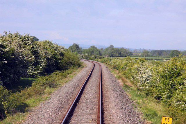 File:Railway near Temple Herdewyke - geograph.org.uk - 1334823.jpg