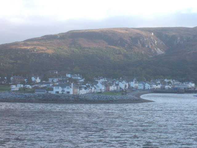 File:Rounding Ullapool Point - geograph.org.uk - 1525724.jpg