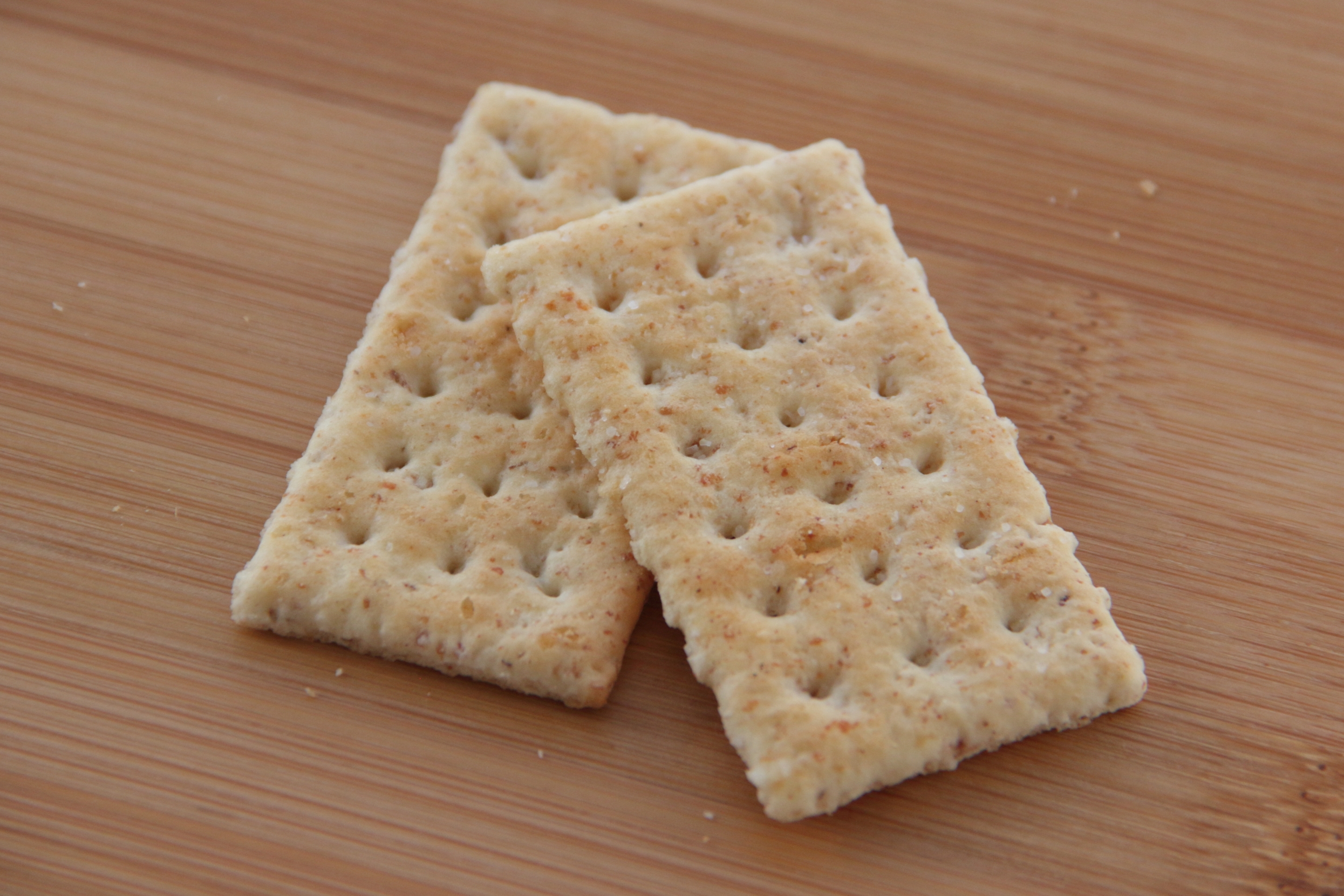 club crackers minis