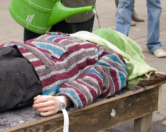 File:Waterboarding-Demonstration-30-05-2008-Island-a.jpg