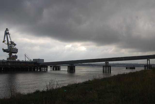 File:Aerial Conveyor, West Thurrock - geograph.org.uk - 1594121.jpg