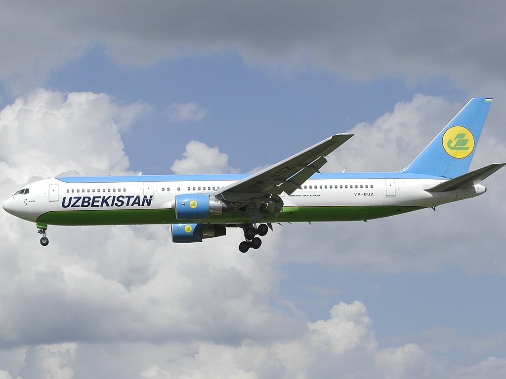 Photos of Uzbekistan Airways