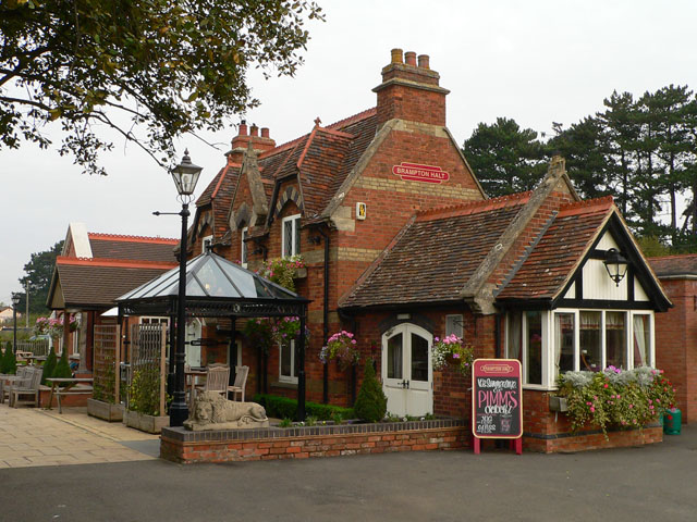 File:Brampton Halt Public House - geograph.org.uk - 1565925.jpg