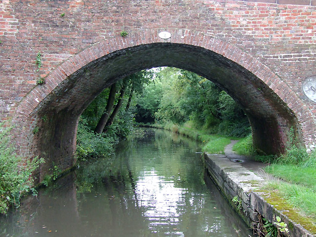File:Bridge No 18 near Salter Street, Solihull - geograph.org.uk - 1718245.jpg