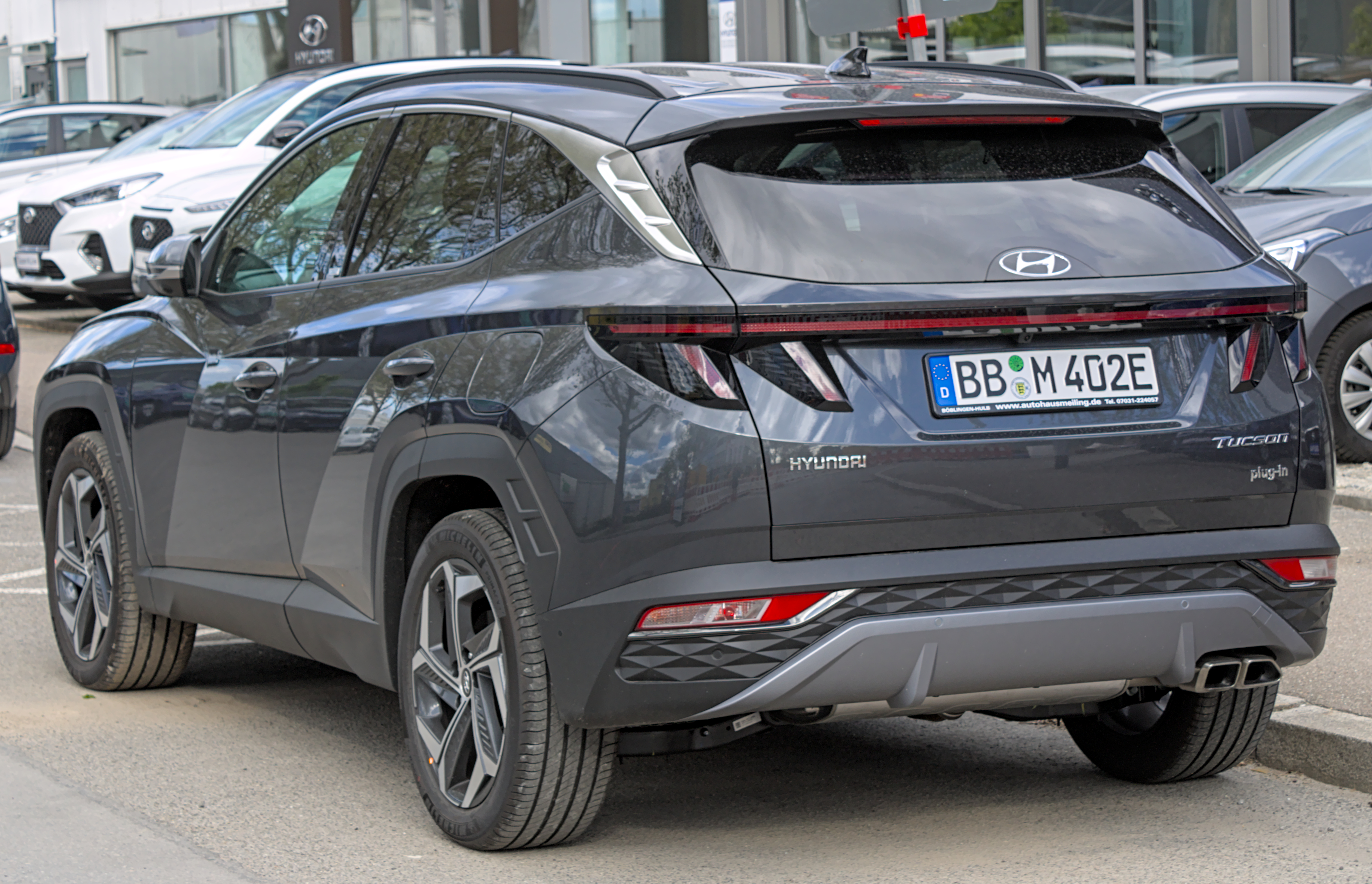 MOSCOW, RUSSIA - AUGUST 27, 2021 Hyundai Tucson Fourth generation NX4  exterior view. Engine of the Hyundai Tucson Stock Photo - Alamy