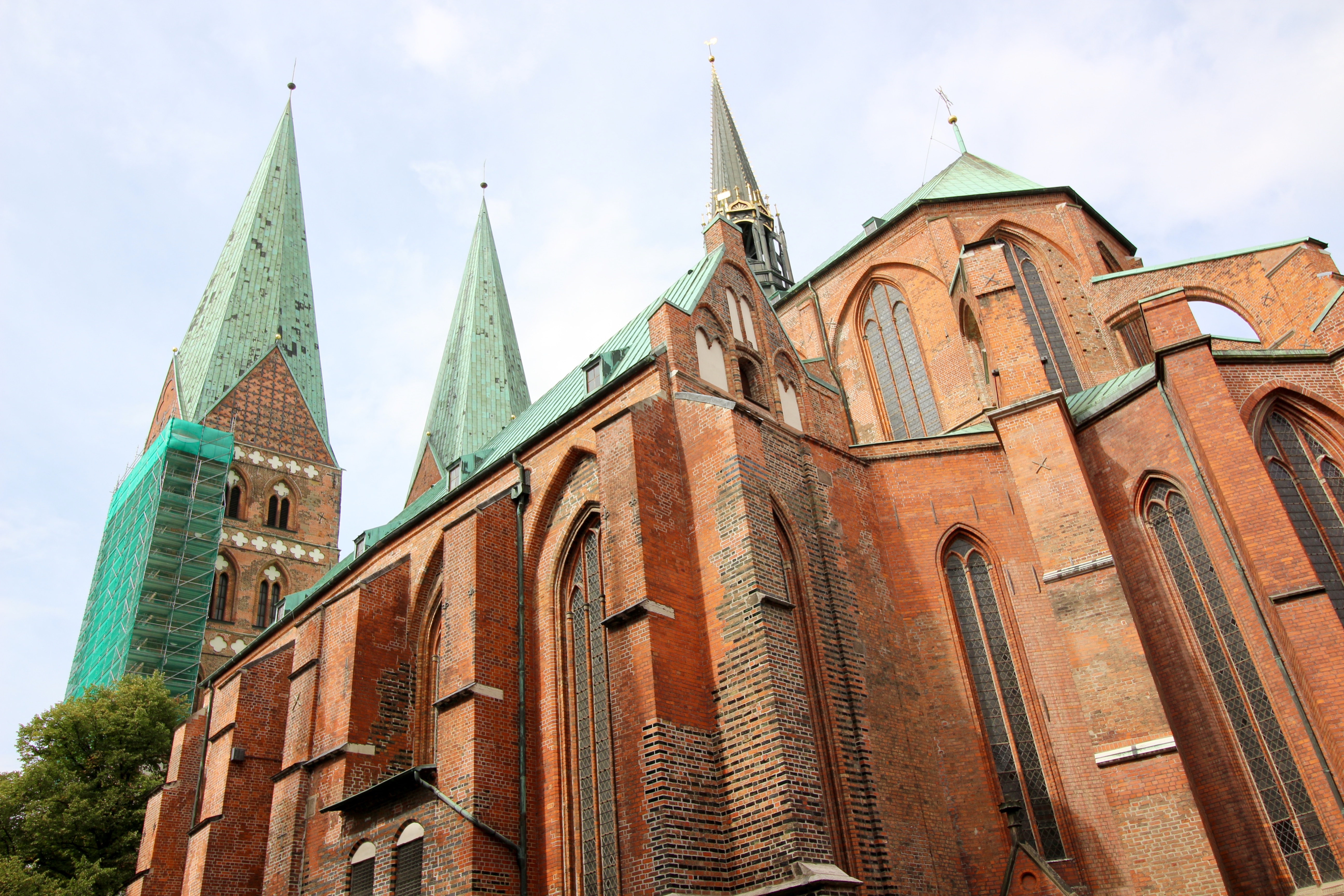 Maria church. Церковь св Марии в Любеке. Мариенкирхе в Любеке.