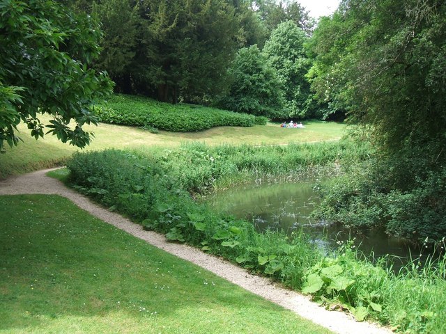 File:Rousham Gardens, the River Cherwell - geograph.org.uk - 1180719.jpg