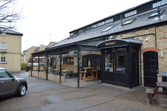 File:The Tram Depot - geograph.org.uk - 4372829.jpg