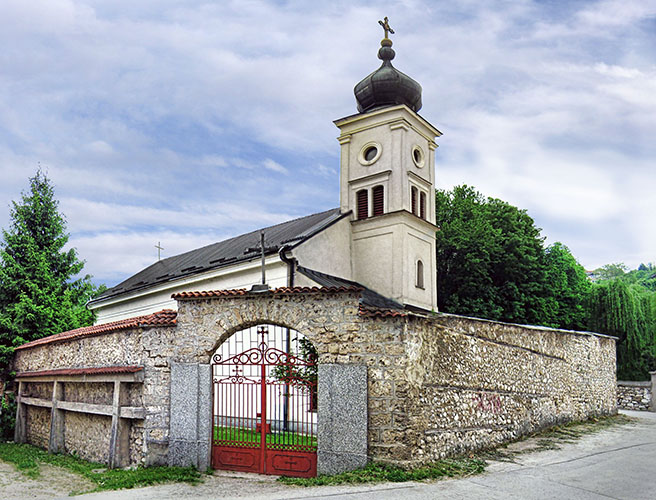 File:Travnik pravoslavna crkva.jpg