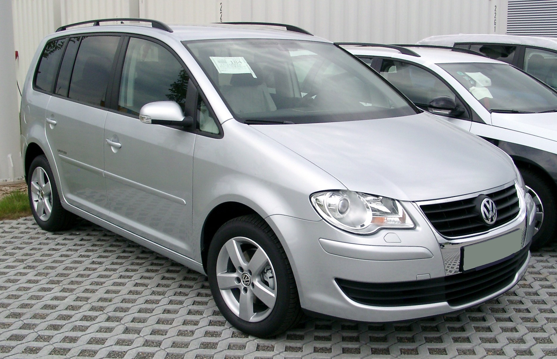 Volkswagen Touran - Wikipedia