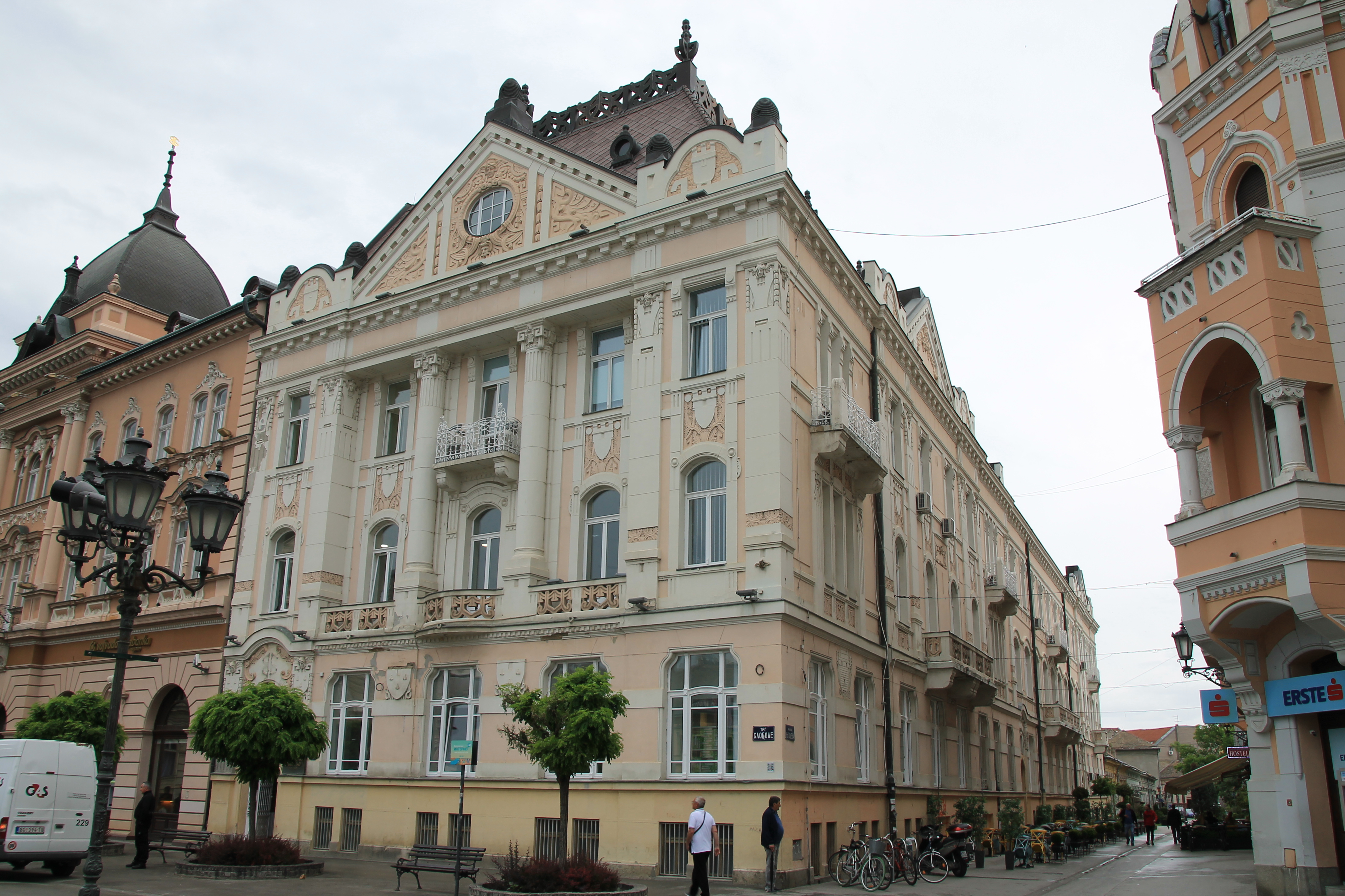 Sad devojke slike novi Sanella novi