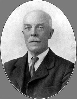 <span class="mw-page-title-main">William Pickford</span> Football administrator (1861–1938)