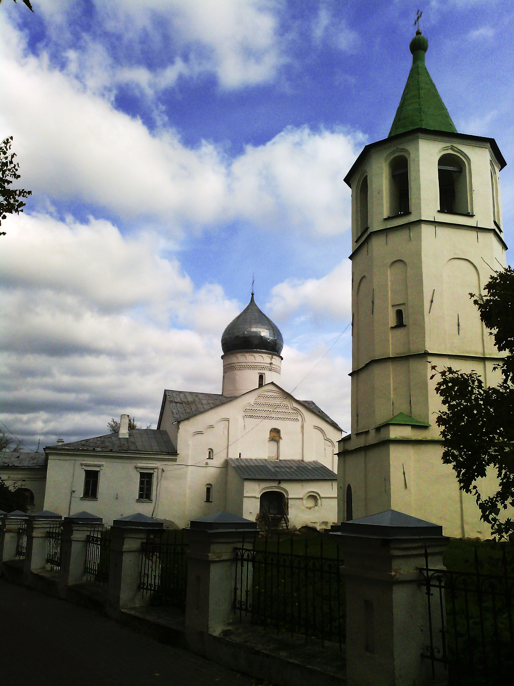 Церковь Дмитрия Солунского Ломоносово