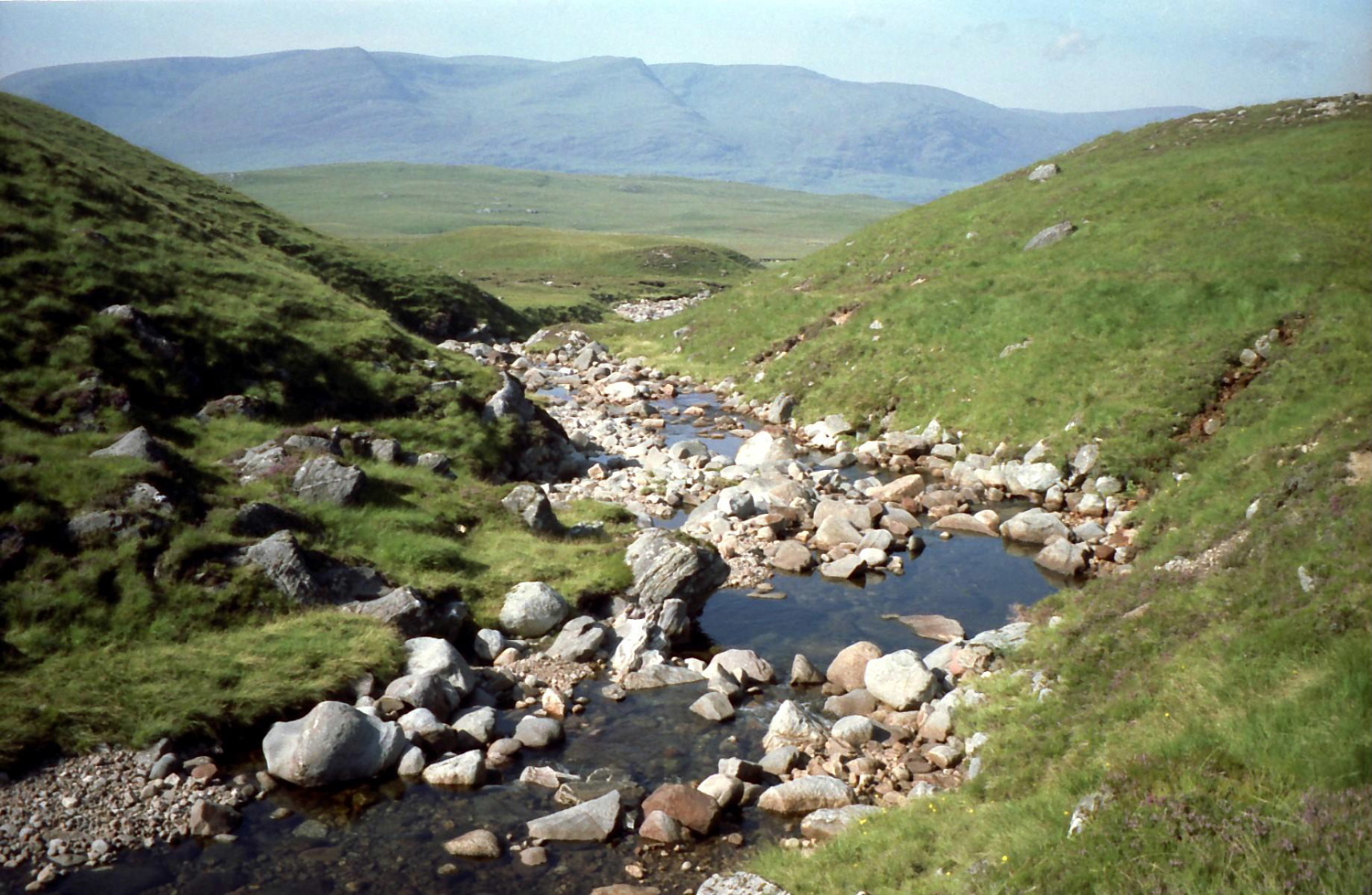 Allt Cam after a dry spell - geograph.org.uk - 2240148