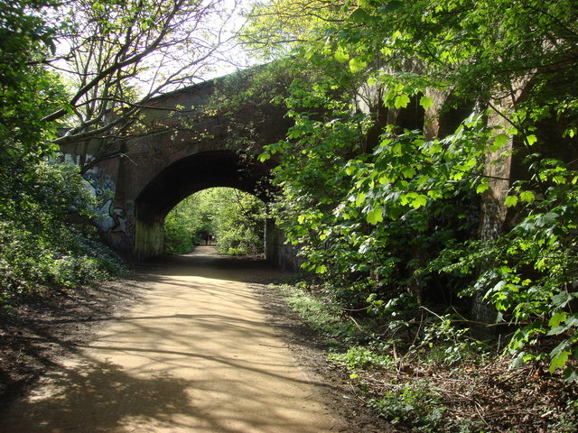 File:Bridge carrying Mount View Road over former railway route - geograph.org.uk - 1274688.jpg