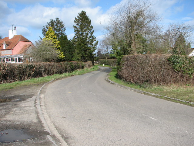 File:Caps lane - geograph.org.uk - 711274.jpg