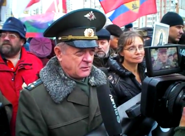 Colonel_Vladimir_Kvachkov_at_the_Russian_March_2010.jpg