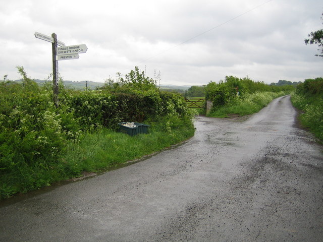 File:Drewsteignton, Borrough Cross - geograph.org.uk - 439016.jpg