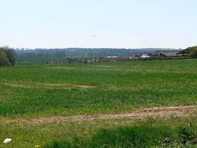 File:Farm buildings near Burnt Wood - geograph.org.uk - 1231541.jpg