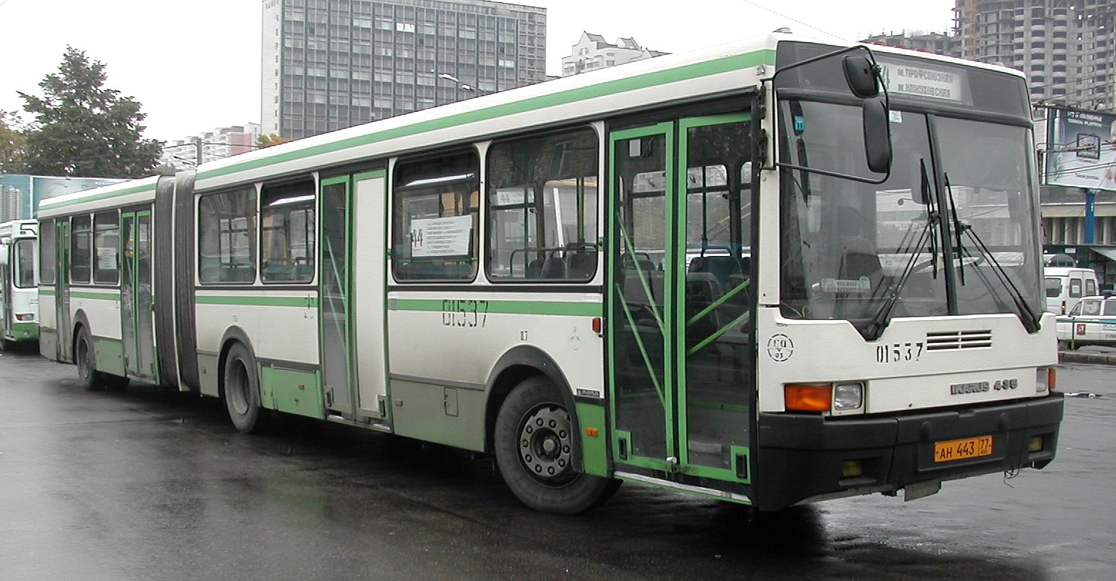 Ikarus 435.17 — Википедия