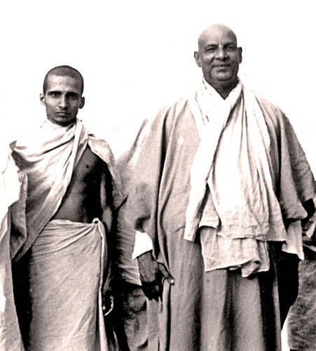 File:Krishnananda and Sivananda 1945.jpg