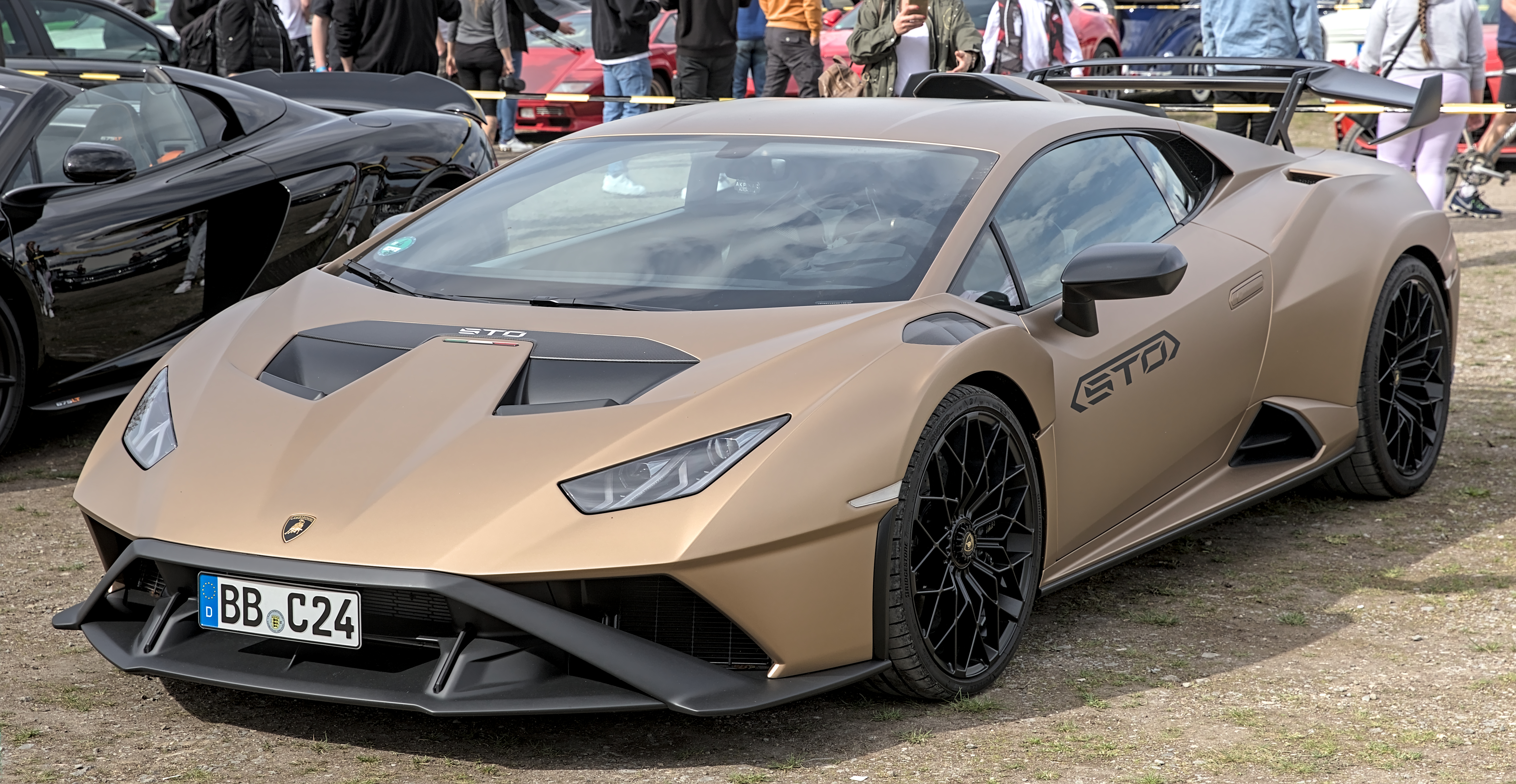 Lamborghini Huracan Performance бронзовый