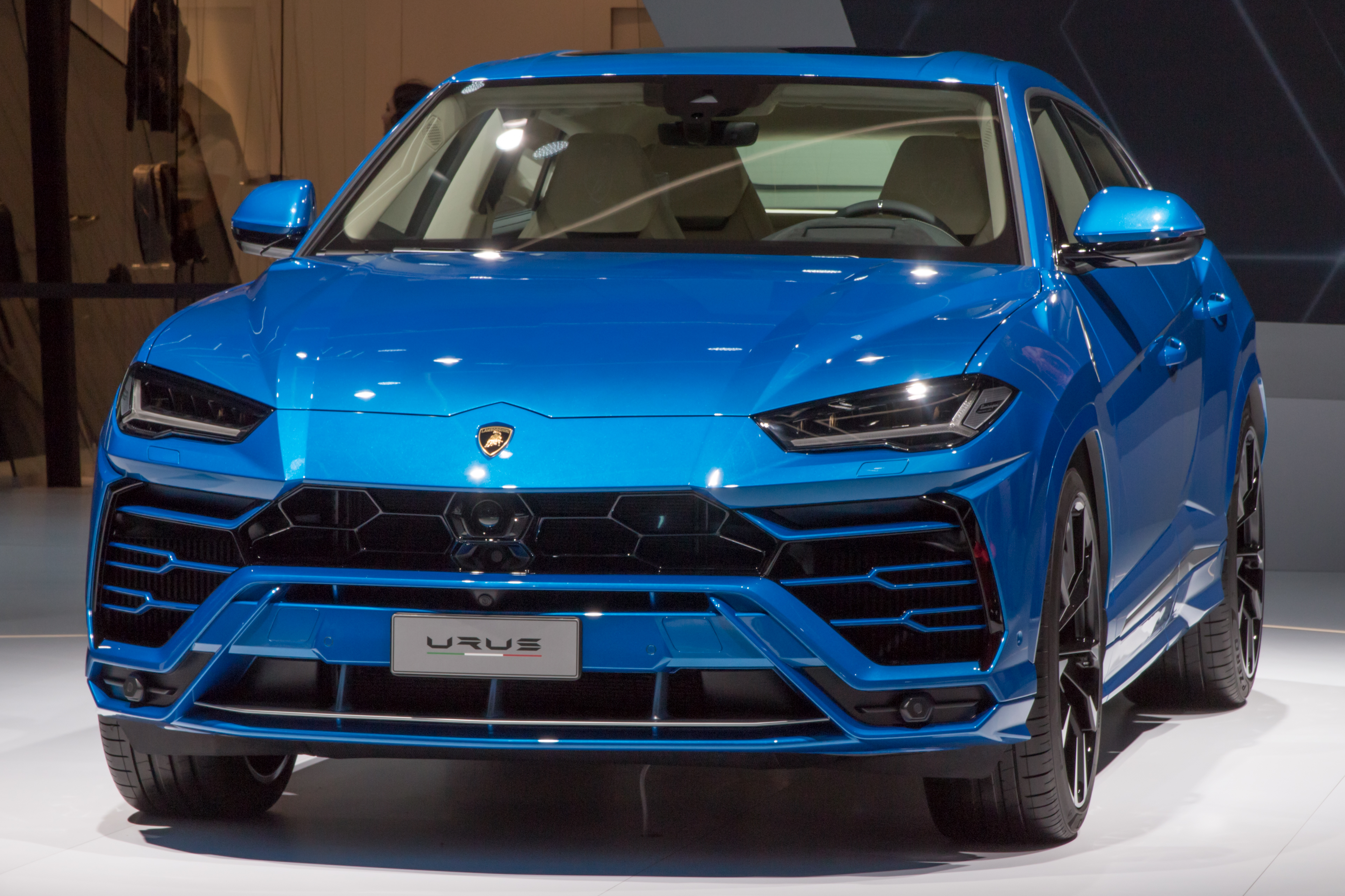 Lamborghini Urus - Wikipedia