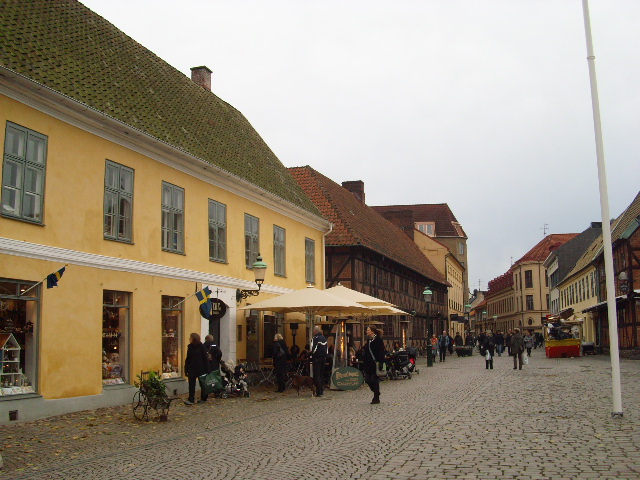 File:Malmö Lilla Torg(1).JPG