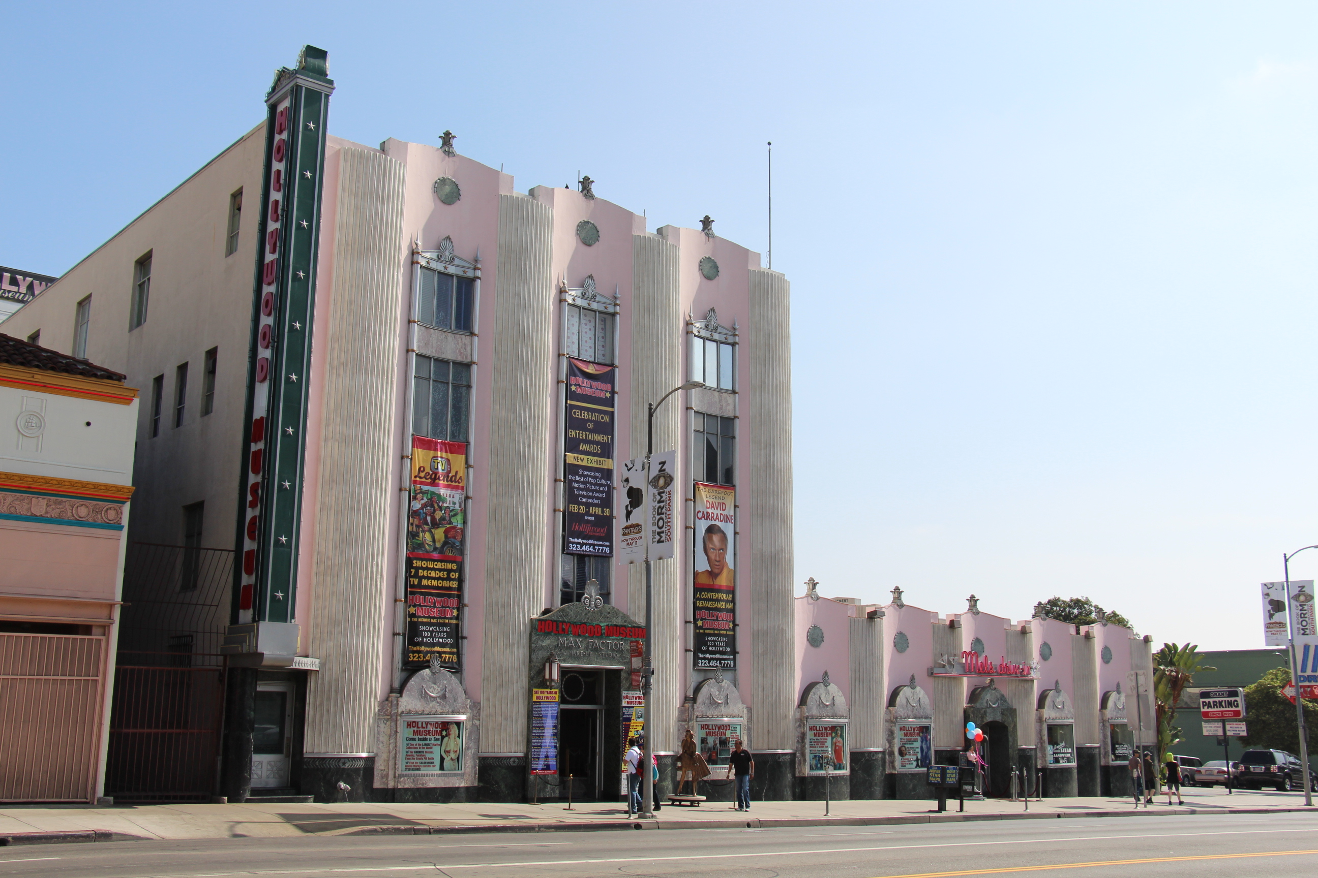 THE GHOSTBUSTERS HOLLYWOOD MUSEUM EXHIBIT - The Hollywood Museum