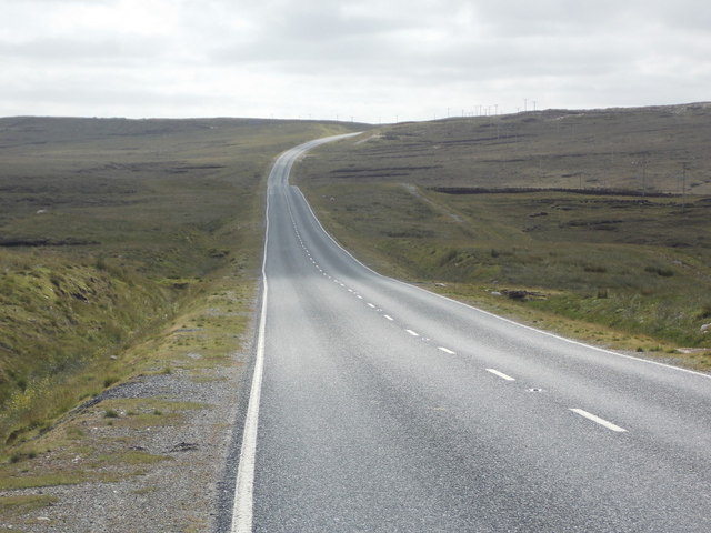 File:Mid Yell, the A968 heads for West Sandwick - geograph.org.uk - 3651604.jpg