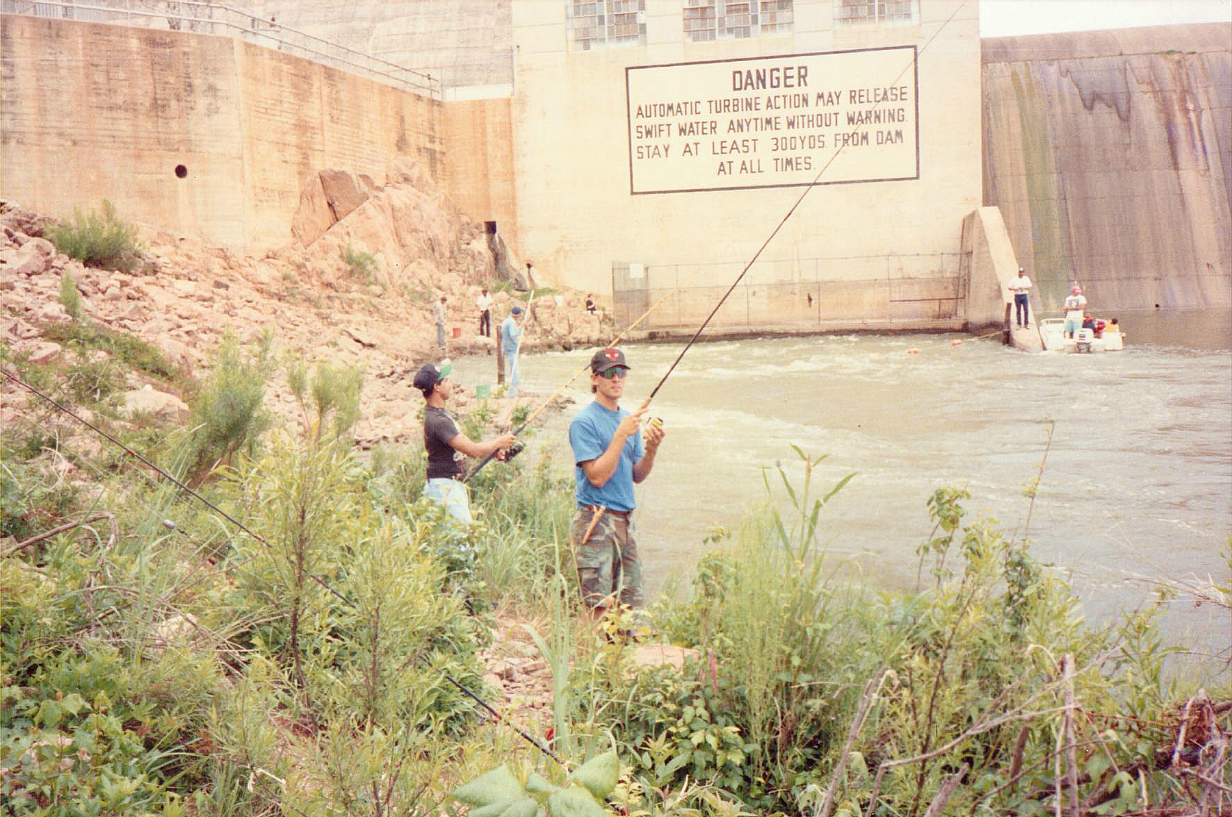 Tailrace fishing - Wikipedia