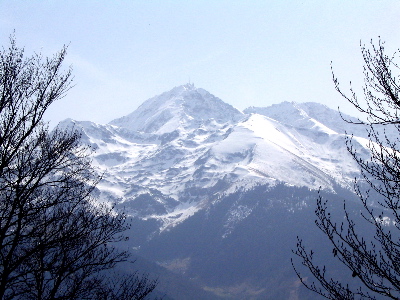 File:Pic du Midi du Bigorre.jpg