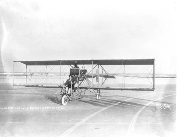 Ruth Law o pradañ e Daytona Beach gant he Model E (01/01/1915)