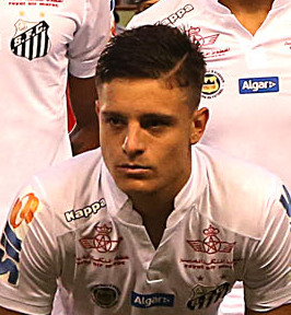 <span class="mw-page-title-main">Lucas Crispim</span> Brazilian footballer (born 1994)