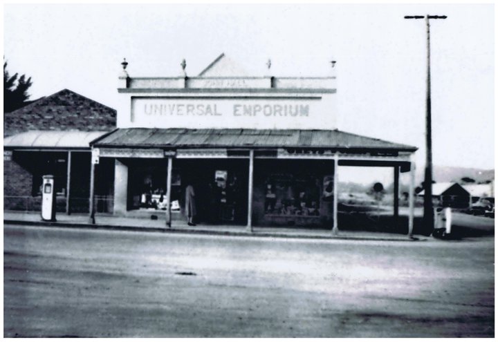 File:Universal emporium yinnar 1.jpg