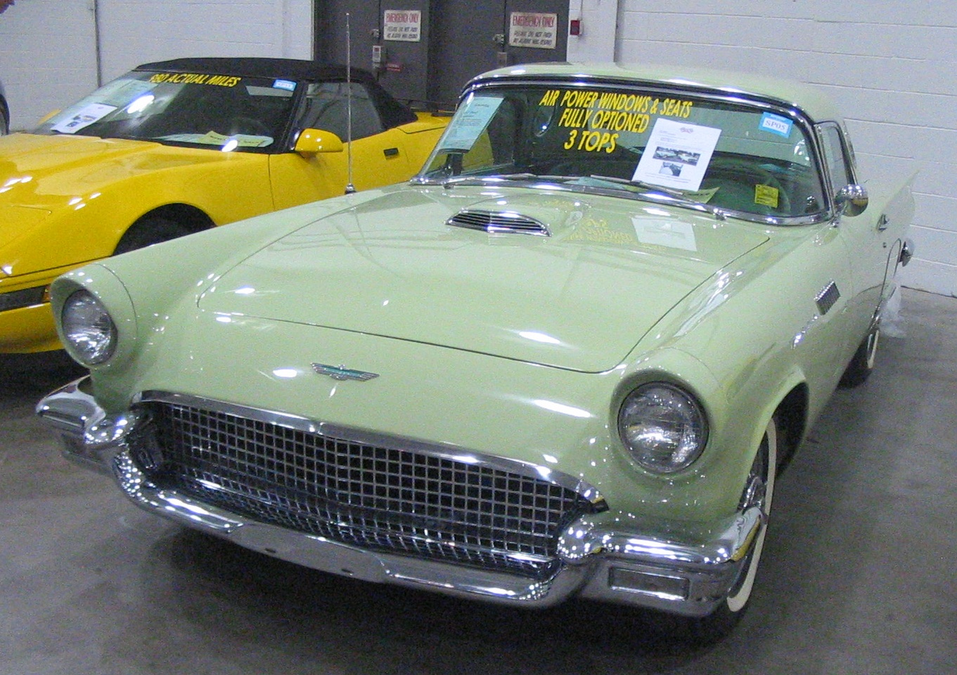 File56 Ford Thunderbird Toronto Spring 12 Classic Car Auction within Amazing classic car 56 – Perfect Image Reference