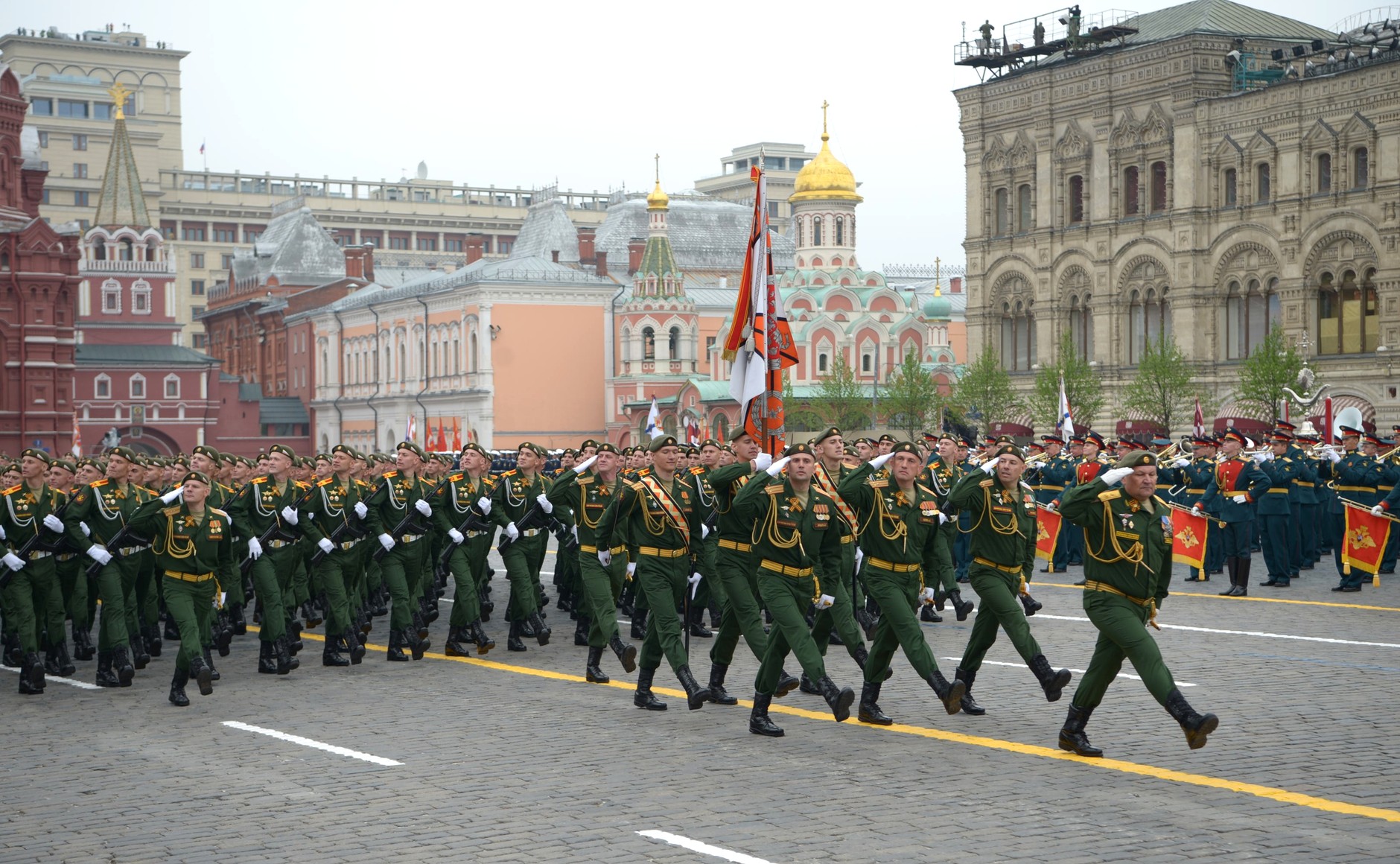 Парад победы в москве фото